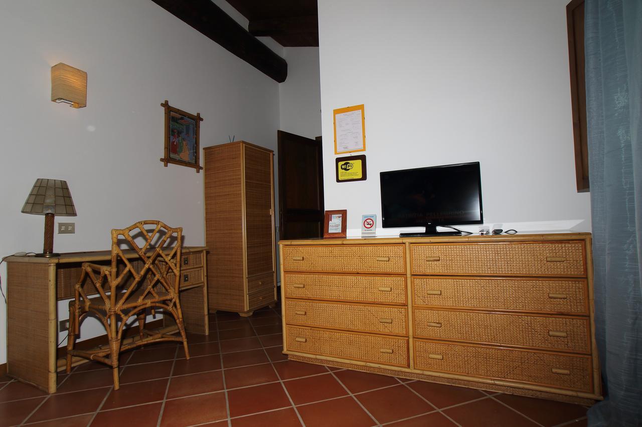 Casale Farnesiana B&B Tarquinia Exterior foto